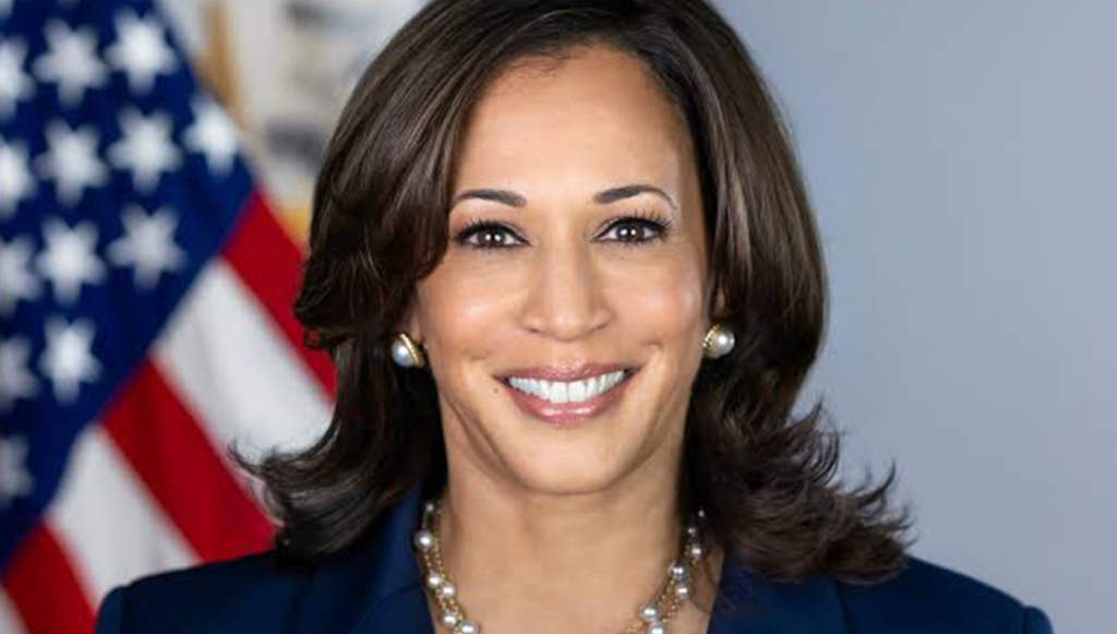 Kamala harris sigma gamma rho boule