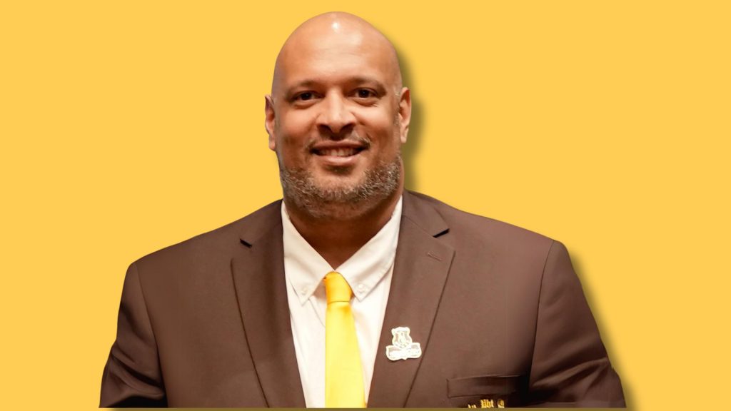 Harry Dunn Iota Phi Theta