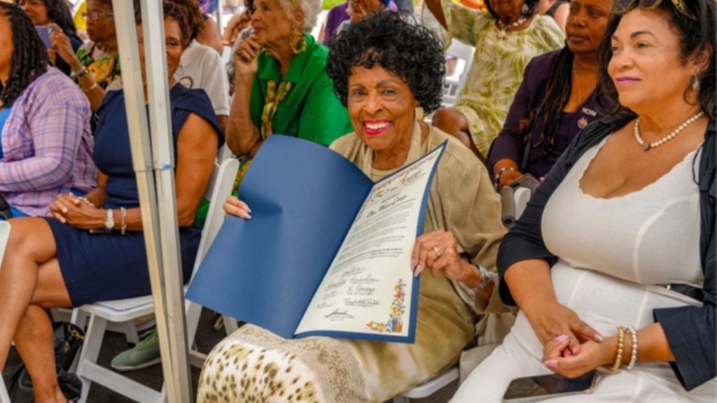 Diane watson alpha kappa alpha