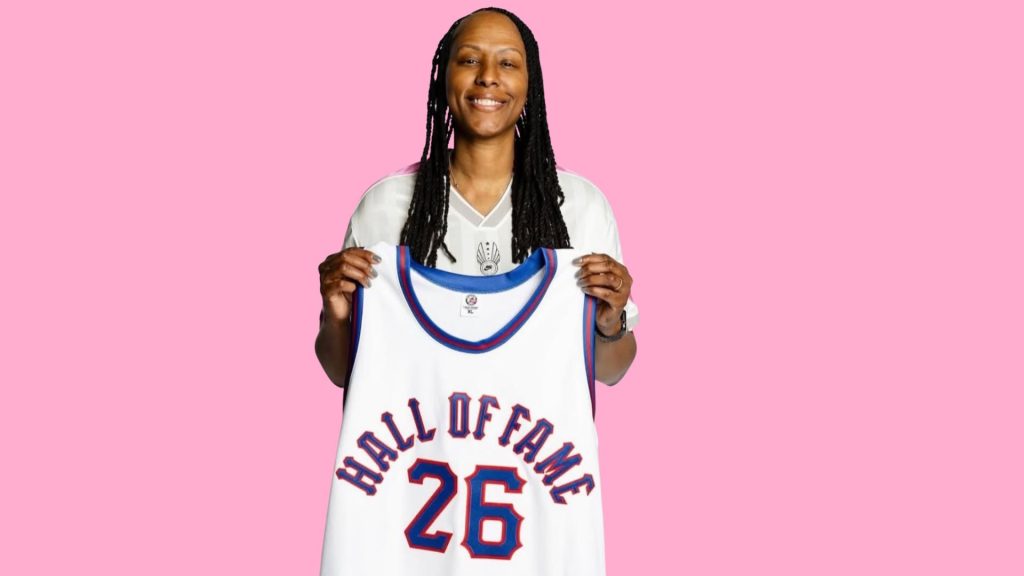 Alpha Kappa Alpha’s Chamique Holdsclaw Inducted into the Naismith Basketball Hall of Fame